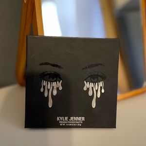 Kylie Jenner Eyeshadow Pallet